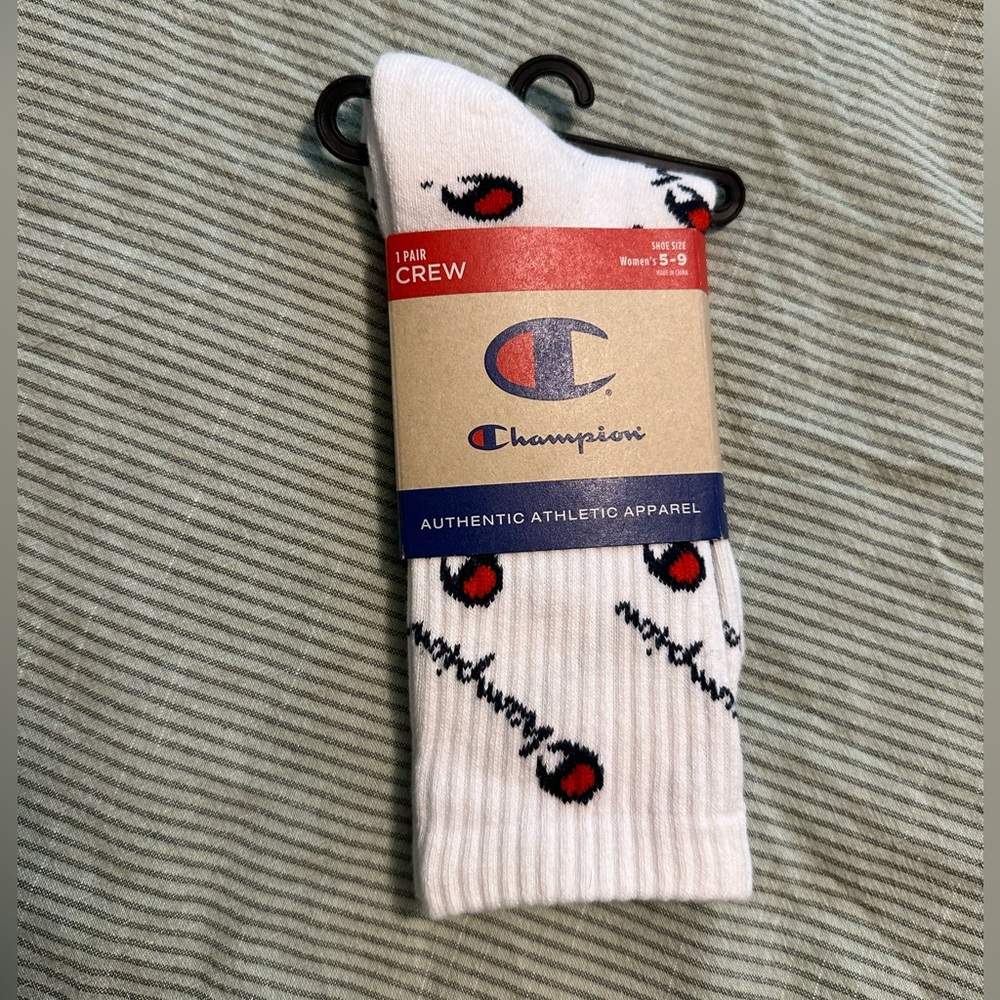 Champion Logo Socks Crew Women’s Sizes 5-9 NWT